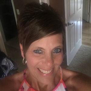 Meet your Posher, Debra